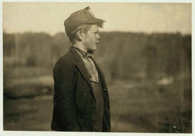 Dave, mladý posunovač, jezdící tramvaje a uhlí, v dole Bessie, Alabama (Sloss-Sheffield Steel and Iron Co), 1910 od Lewis Wickes Hine