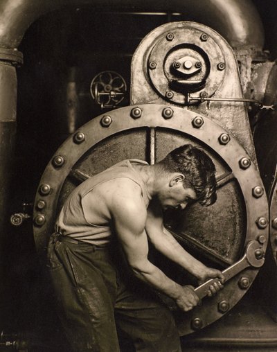 Mechanik Powerhouse, kolem roku 1924 od Lewis Wickes Hine