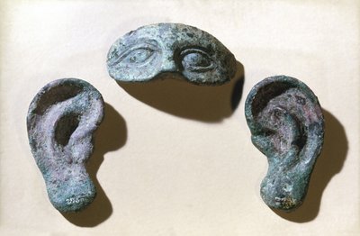 Řím Římské votivní oči a uši, bronz, 200 př. nl-100 n. l od Unbekannt Unbekannt
