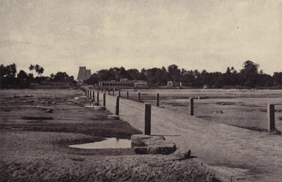 Madura: Řeka Vygay, s Causeway, přes do Madury od Linnaeus Tripe