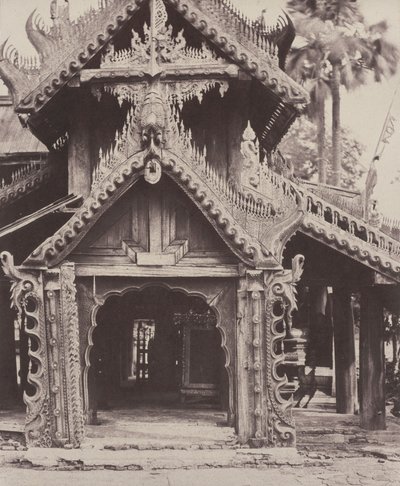 Pugahm Myo: Vyřezávané dveře na nádvoří pagody Shwe Zeegong,20.-24. srpna nebo 23. října od Linnaeus Tripe