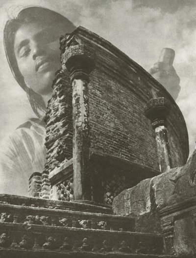 Oči tady nejsou (čb foto) od Lionel Wendt