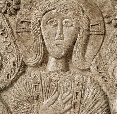 Archeologie středověku (středověk). Barbarské umění Lombardie: detail Krista, nízký reliéf oltáře vévody Rachise. Sochařství, lombardské umění, 737-744. Cividale del Friuli, muzeum Chretien, poklad katedrály od Lombard School