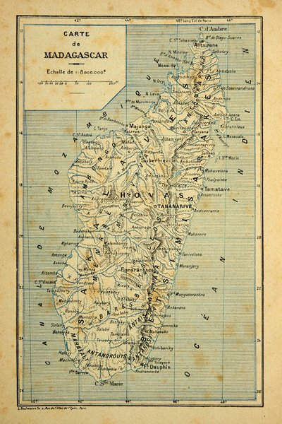 Válka na Madagaskaru - neoficiální historie francouzských expedic 1885-1895 od Henri Galli dit Galllichet (1854-1922), ilustrované Louisem Bombledem (1862-1927): Mapa Madagaskaru, soukromá sbírka od Louis Charles Bombled