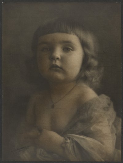 [Portrét dítěte v gázě] od Louis Fleckenstein