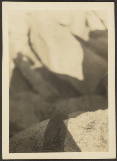 [Bota na kamenech] od Louis Fleckenstein