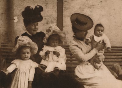 Ženy a děti, 1937 od Louis Guichard