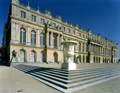 Hlavní část zahradního průčelí, 1668-84 od Louis Le Vau