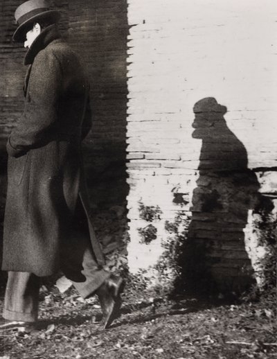 Stín muže s kloboukem od Luigi Leoni