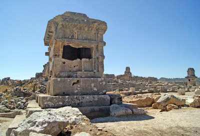 Sloupová hrobka, Xanthos, Turecko od Lycian