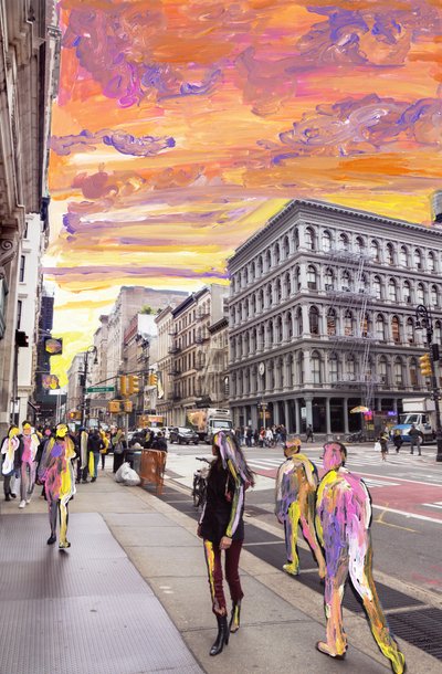 NYC Dream, 2019 (akrylová barva na archivním pigmentovém tisku) od Madeleine Gross
