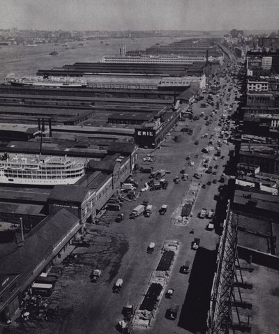Manhattan: motorová dálnice na západní straně (černobílá fotografie) od Mario Bucovich