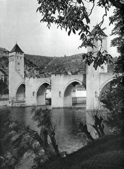 Valentre Bridge, Cahors, Francie, 1937. od Martin Hurlimann