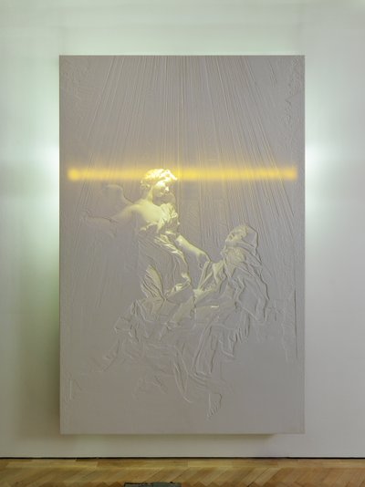 Supervize, 2010 (Corian, akryl, ocel, světla, elektrické obvody) od Mat Collishaw