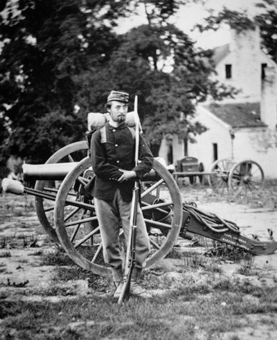 Soukromý D.W.C. Arnold, Union Army, fotografováno poblíž Harper