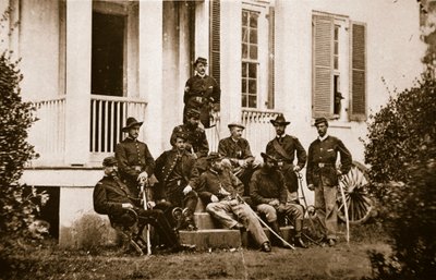 164th New York Volunteers v ústředí generála McMahona, 1861-65 (sépiová fotografie) od Mathew B. Brady