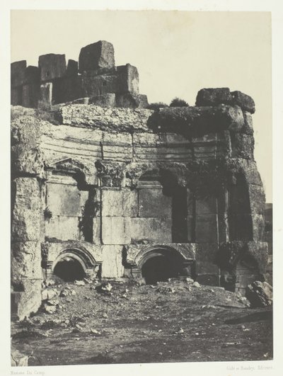 Baalbek Heliopolis, Hemicycle of the Enclosure of the Temple of the Sun and Jupiter, Sýrie, 184951. od Maxime Du Camp