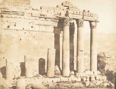 Západní kolonáda Jupiterova chrámu v Baâlbek Heliopolis, 15. září 1850. od Maxime Du Camp