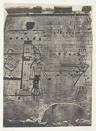 Velký Isidin chrám ve Filó, druhý pylon; Núbie, deska 74 z alba "Egypte, Nubie, Palestine et Syrie" (1852) od Maxime Du Camp