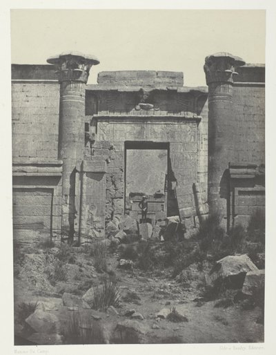 Medinet-Habou, Propylaea z Thutmosea; Thebes od Maxime Du Camp
