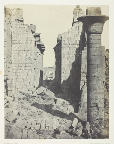 Palác Karnak, dvůr Bubastitů a hlavní vchod do Hypostyle Hall; Thebes od Maxime Du Camp