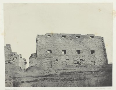 Palác Karnak, Velké pylony jihozápadu; Thebes od Maxime Du Camp