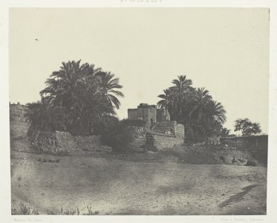 Ruiny římského opevnění, Philoe; Núbie, deska 71 z alba "Egypte, Nubie, Palestine et Syrie" (1852) od Maxime Du Camp
