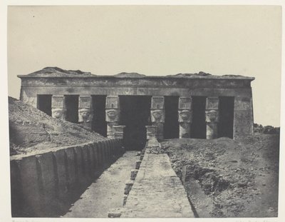 Celkový pohled, Velký chrám Dendera (Teutyres), Horní Egypt od Maxime Du Camp
