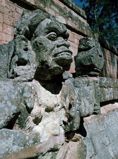 Kamenné sochy - chrám 11 od Mayan