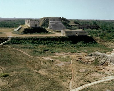 Pohled na místodržitelský palác, 9.-10. století od Mayan