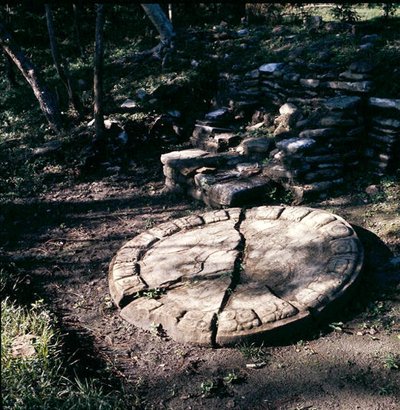 Marker na míčovém hřišti, pozdní klasické období (600–900 n. l.) (kámen) od Mayan Mayan