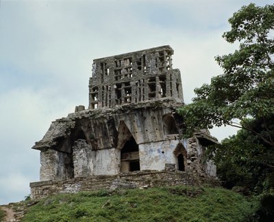 Chrám křížového listu od Mayan Mayan