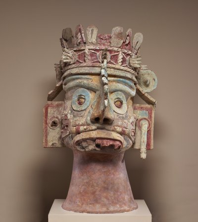 Hlava boha deště Tlaloca, pozdní postklasické období, cca 1300-1521 (keramika, opuka, štuk a barva) od Mixtec Mixtec