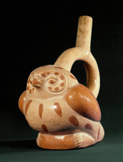 Předkolumbovské umění, kultura Mochica (Ugly): terakotová váza ve tvaru sovy. 100 př. n. l. – 800 n. l. Lima, Národní muzeum antropologie a archeologie, Peru od Moche Moche