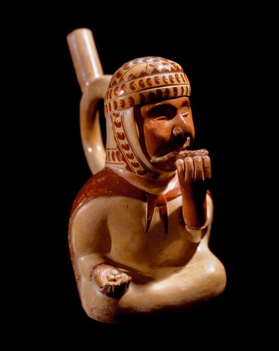 Předkolumbijské umění, civilizace Mochique (ošklivý, Mochica): antropomorfní váza představující slepého žebráka hrajícího na hudební nástroj (panflétna?). 200 př. n. l. – 700 n. l. Lima, Národní muzeum antropologie a archeologie, Peru – předkolumbovské umě od Moche Moche