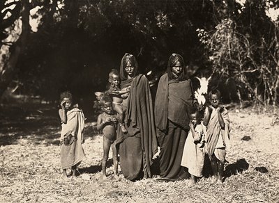 „Budování říše“ ve fašistickém věku: afričtí indigenes, 09.05.1936 (černobílá fotografie) od Modestino Baldinetti