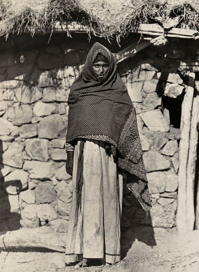 „Budování říše“ ve fašistickém věku: žena Assaortian, 09.05.1936 (černobílá fotografie) od Modestino Baldinetti