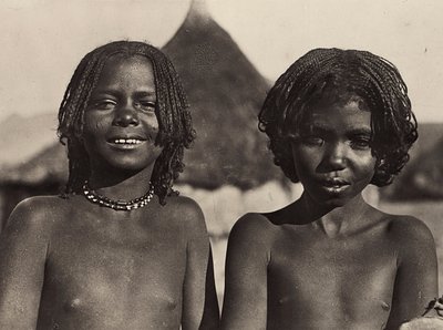 „Budování říše“ ve fašistickém věku: Marie dívky v Eritreji, 9. 5. 1936 (černobílá fotografie) od Modestino Baldinetti