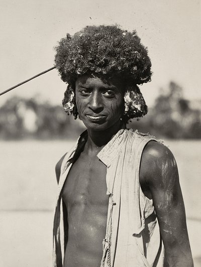 „Budování říše“ ve fašistickém věku: muž z kmene Beni Amer, 09.05.1936 (černobílá fotografie) od Modestino Baldinetti