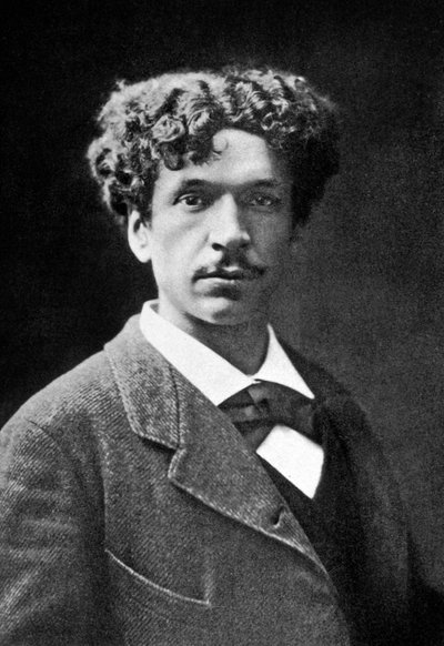 Charles Cros (1842-1888) objevil v roce 1869 techniku barevné fotografie a v roce 1876 vynalezl princip fonografového gramofonu na snímku Nadar c. 1871 od Nadar