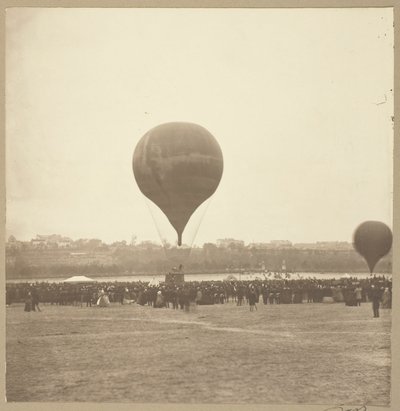 Obr, Champ de Mars od Nadar