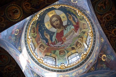Kristus Pantokrator pod centrální kupolí kostela Spasitele na prolité krvi v St. Peters od Nikolai Nikolayevich Harlamov