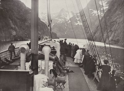 Turistický parník ve fjordu Trold od Norwegian Photographer