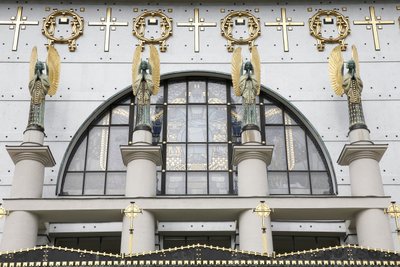 Kostel Am Steinhof (kostel Leopld) navržený Otto Wagnerem, Vídeň, Rakousko (foto) od Otto Wagner