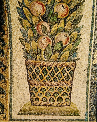 Košík ovoce, c.430 AD (mozaika) od Paleo Christian