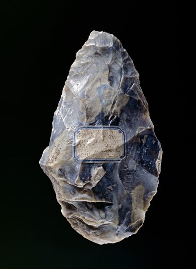 Ruční sekera, ze St. Acheul, Somme, Amiens, Francie, paleolit, asi 200 000 př. Kr. od Paleolithic