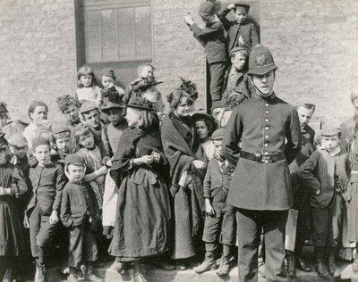 Pohřeb londýnského policisty, 1894 od Paul Martin