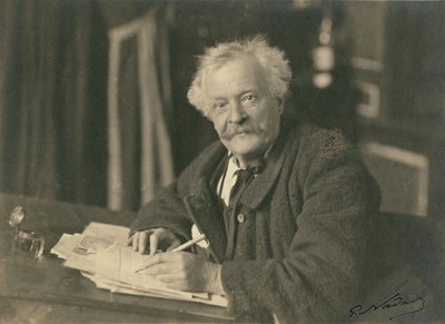 Félix Nadar sedící u psacího stolu od Paul Nadar