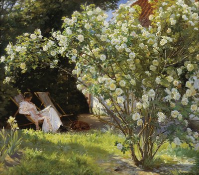 Růže. Marie Krøyer sedí na lehátku v zahradě u domu paní Bendsenové od Peder Severin Krøyer