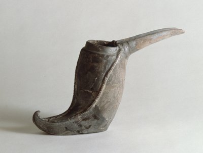 Nádoba v podobě boty, z Kalurazu, Gilan, Írán, cca 1. tisíciletí před naším letopočtem (hlína) od Persian School